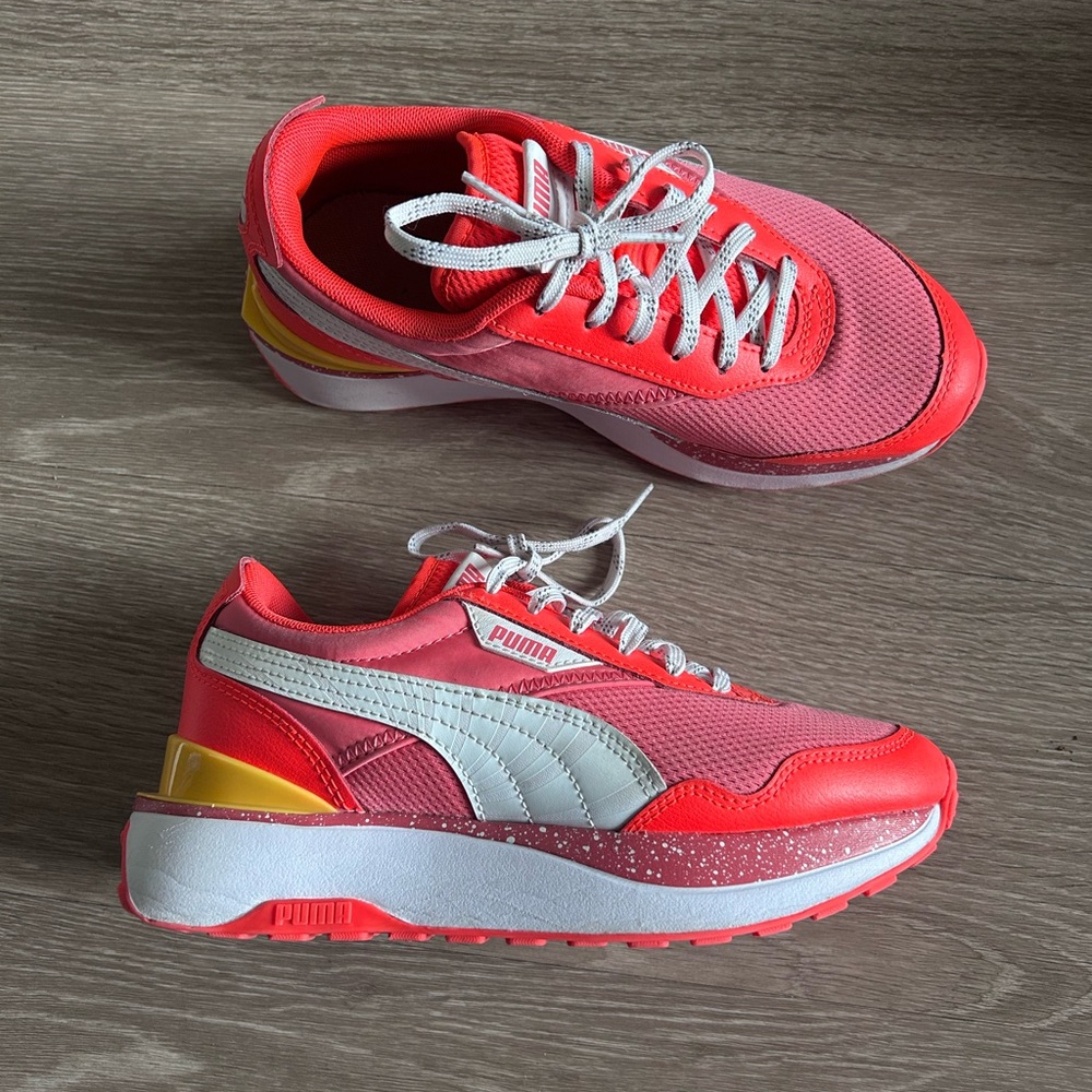 PUMA Cruise Rider Brain Freeze Sneaker Youth 4Y EUC